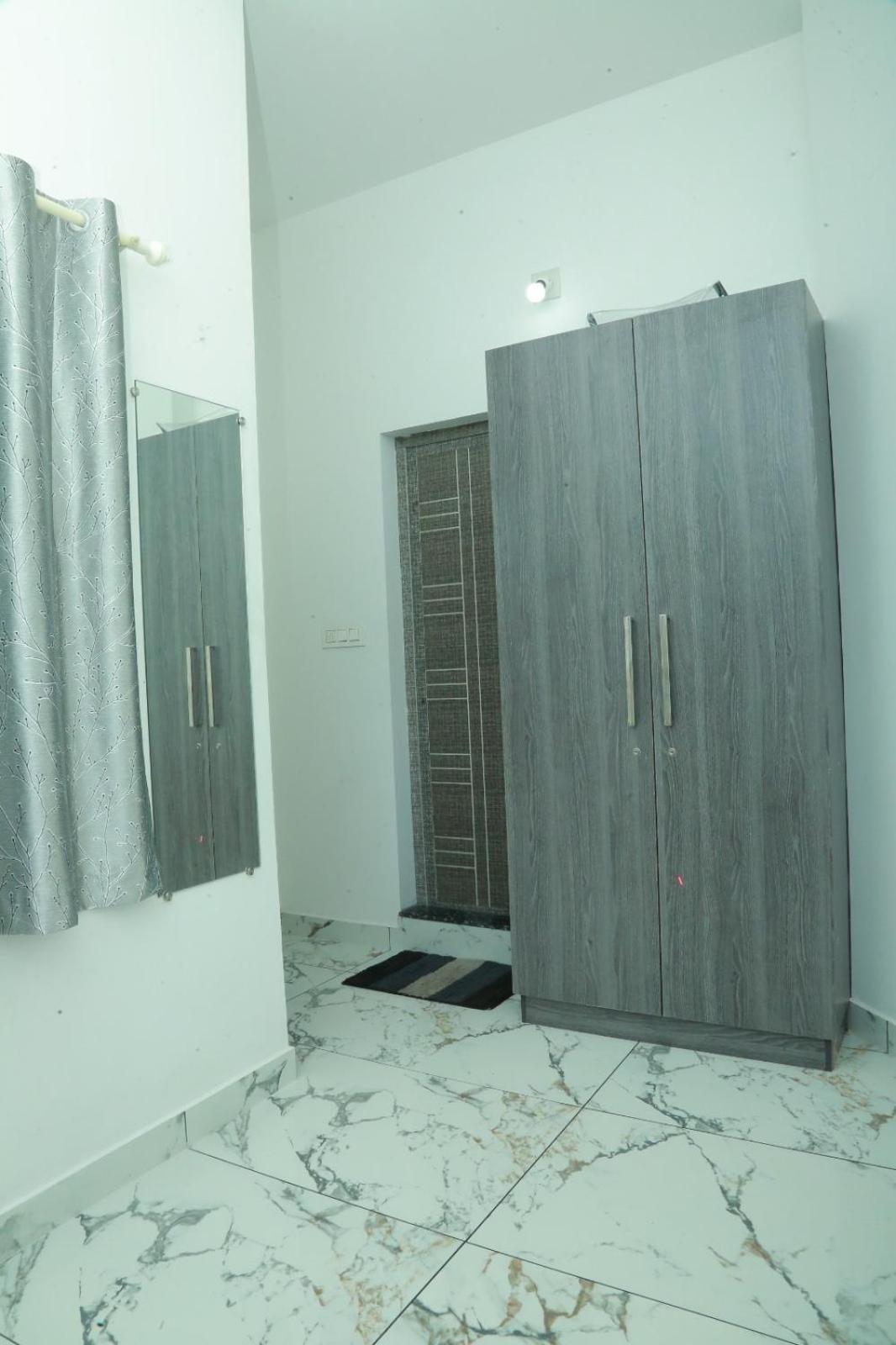 Azure Home Stay Kochi Εξωτερικό φωτογραφία
